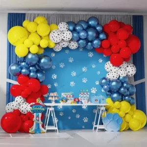 Globos con forma de pata de perro, Globos metálicos rojos y amarillos, Globos de aire con temática de animales